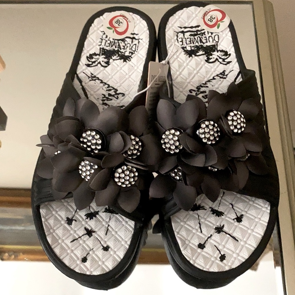 Slippers